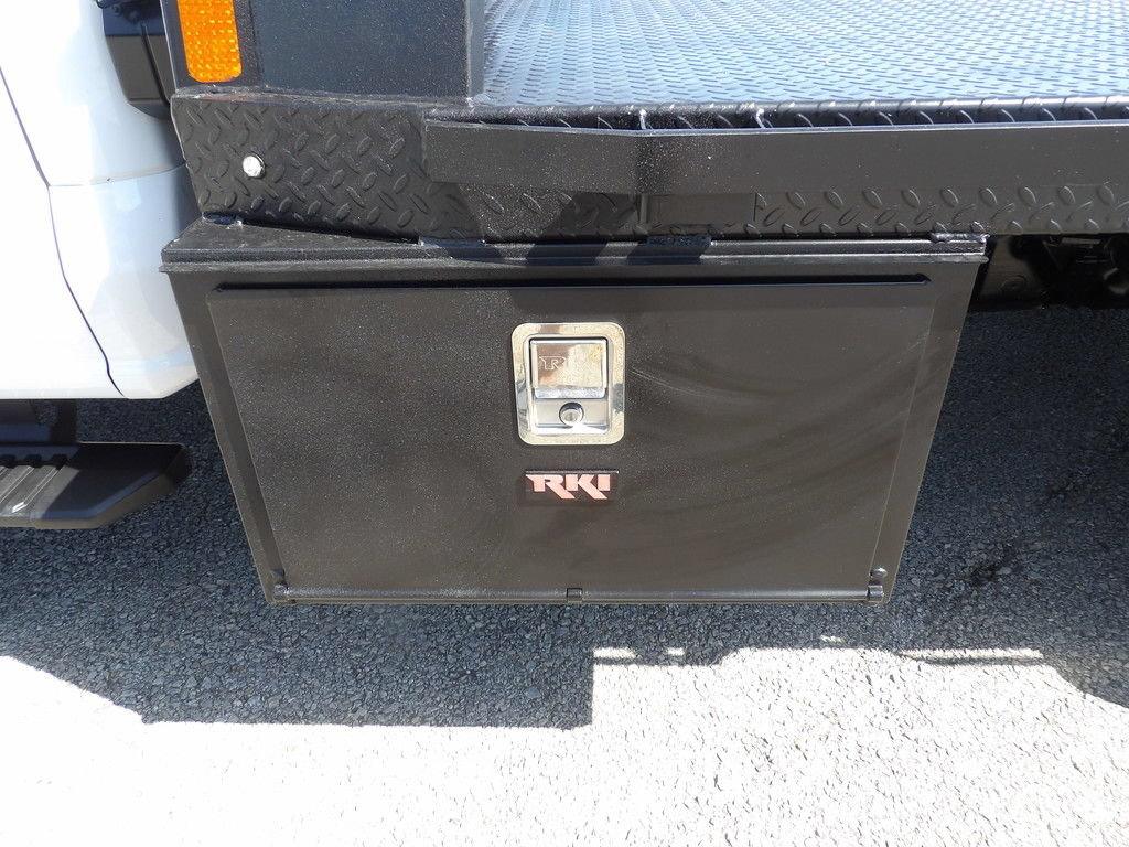 Used 2025 Ford F550 4x4 Crew Cab image 50