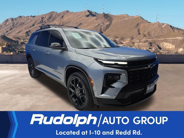 Used 2025 Chevrolet Traverse RS FWD image 7