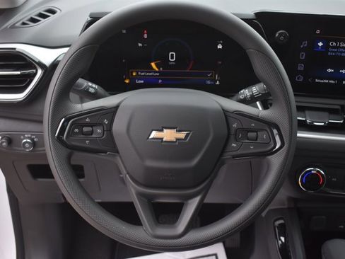 New 2026 Chevrolet TrailBlazer LS w/ LS Confidence Package FWD image 18