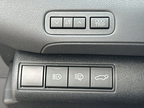 New 2026 Subaru Uncharted AWD image 29