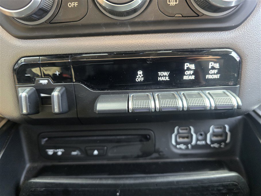 Used 2019 RAM 1500 Big Horn AWD/4WD image 16