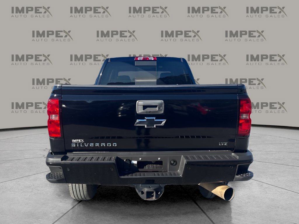 Used 2017 Chevrolet Silverado 2500 LTZ w/ Duramax Plus Package AWD/4WD image 4