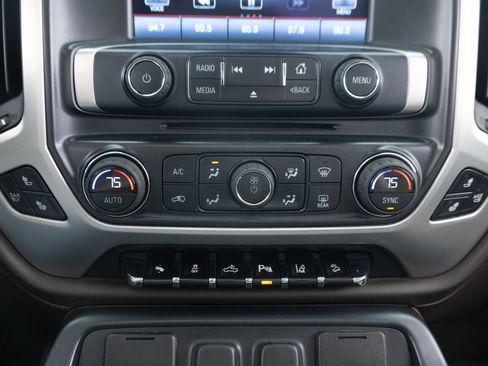Used 2014 GMC Sierra 1500 SLT w/ SLT Crew Cab Value Package AWD/4WD image 41