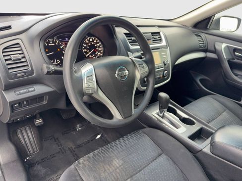 Used 2016 Nissan Altima 2.5 S w/ Power Driver Seat Package FWD image 18