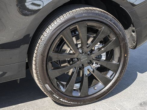 New 2026 Land Rover Range Rover Sport Dynamic SE AWD/4WD image 10