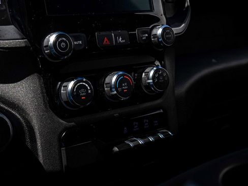 Used 2025 RAM 1500 Tradesman w/ Night Edition AWD/4WD image 21