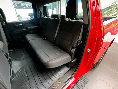 Used 2025 Chevrolet Silverado 1500 W/T w/ Z71 Off-Road Package image 20