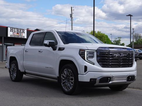 Used 2024 GMC Sierra 1500 Denali Ultimate AWD/4WD image 9