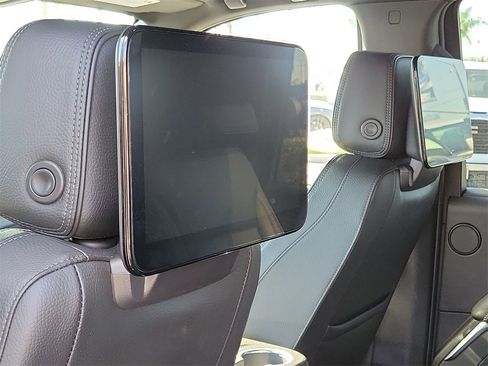 Certified 2023 GMC Yukon Denali image 36