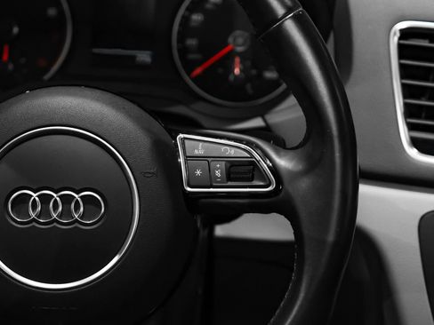 Used 2018 Audi Q3 2.0T Premium Plus w/ Premium Plus Package AWD/4WD image 18