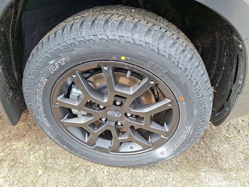 Certified 2025 Subaru Crosstrek 2.5i Wilderness image 5