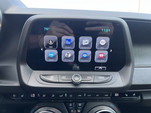 Used 2017 Chevrolet Camaro SS image 40