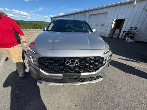 Used 2023 Hyundai Santa Fe SE AWD/4WD image 8