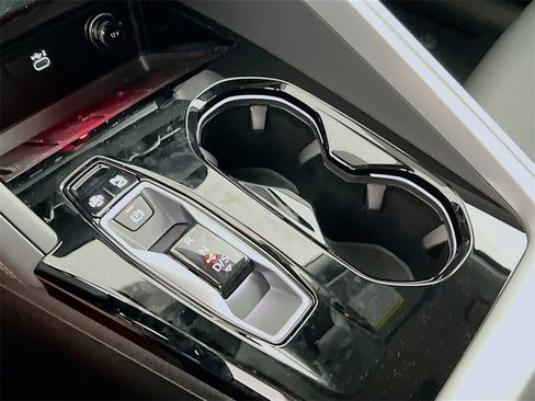 New 2025 Audi Q5 2.0T Premium Plus image 17