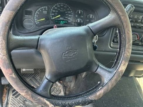 Used 2001 Chevrolet Silverado 1500 LS w/ Off-Road Chassis Pkg image 29