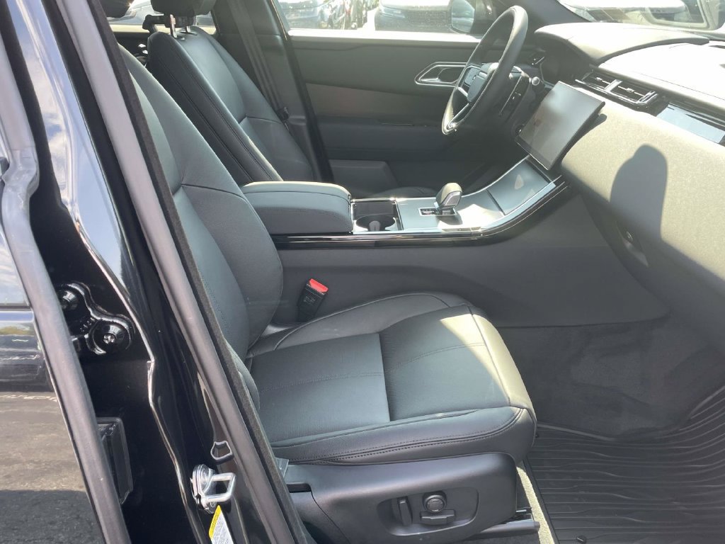 New 2026 Land Rover Range Rover Velar Dynamic SE AWD/4WD image 16