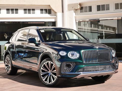Used 2023 Bentley Bentayga Extended Wheelbase AWD/4WD image 1
