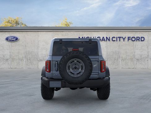 New 2025 Ford Bronco Outer Banks w/ Sasquatch Package AWD/4WD image 5