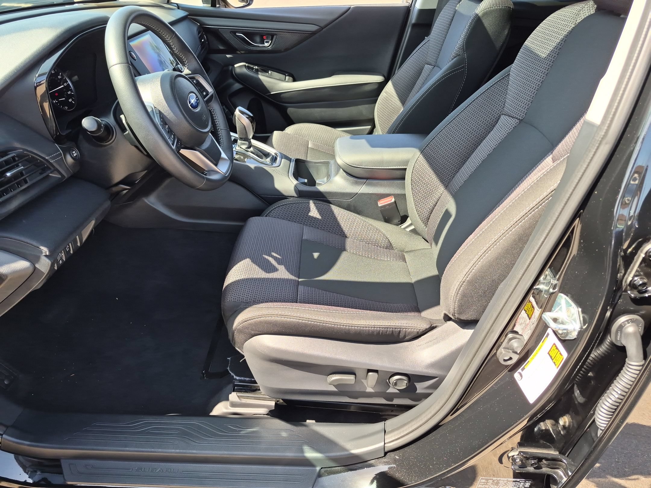 Certified 2025 Subaru Outback Premium AWD/4WD image 13