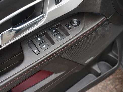 Used 2013 Chevrolet Equinox LT w/ LPO, Protection Package image 18