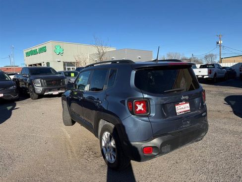 Used 2020 Jeep Renegade Latitude image 2