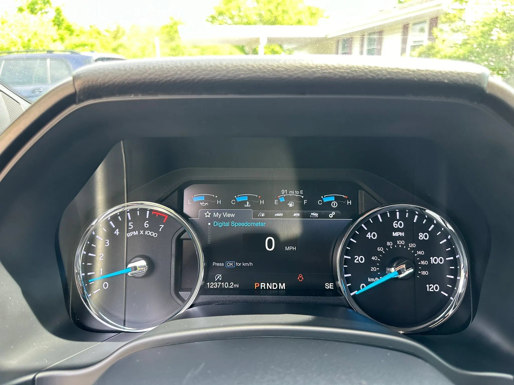 Used 2018 Ford Expedition Max Limited AWD/4WD image 24