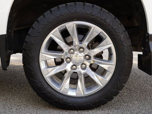 Used 2019 Chevrolet Silverado 1500 LTZ w/ LTZ Plus Package image 42