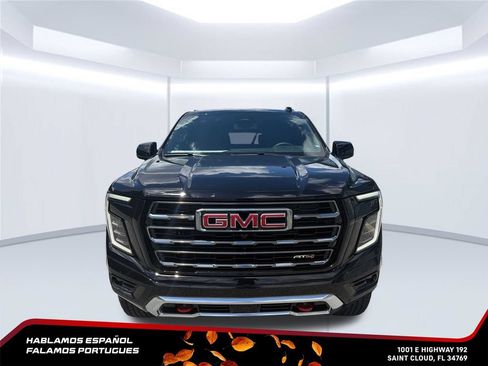 New 2026 GMC Yukon AT4 AWD/4WD image 8