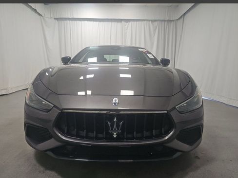 Used 2023 Maserati Ghibli Modena image 2