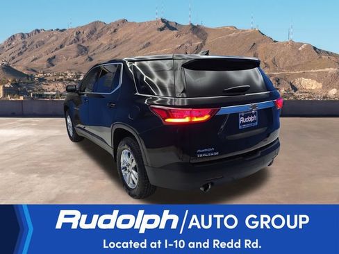 Used 2021 Chevrolet Traverse LS FWD image 3