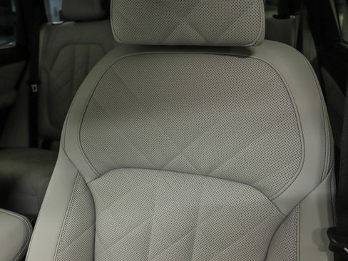 Used 2026 BMW X5 sDrive40i w/ M Sport Package RWD image 25