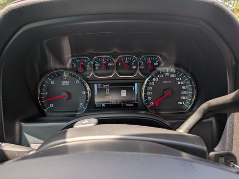 Used 2018 GMC Sierra 1500 SLT w/ SLT Premium Package AWD/4WD image 15