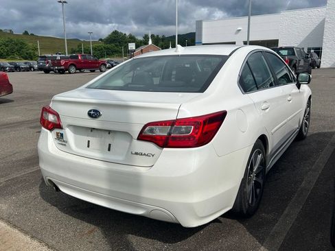 Used 2016 Subaru Legacy 2.5i Limited AWD/4WD image 5