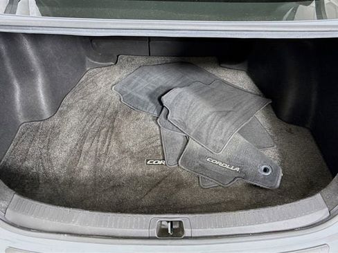Used 2021 Toyota Corolla XSE w/ Carpet Mat Package (TMS) FWD image 27