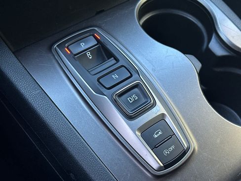 Used 2022 Honda Pilot Sport image 21