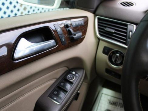 Used 2015 Mercedes-Benz ML 350 2WD image 11