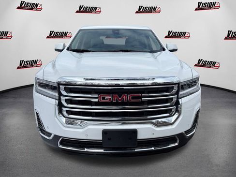 Used 2023 GMC Acadia SLE w/ LPO, Floor Liner Package image 2