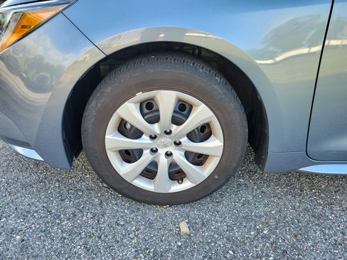 Certified 2024 Toyota Corolla LE image 26