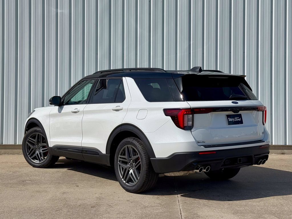 New 2026 Ford Explorer ST w/ Sun And Sound Package AWD/4WD image 4