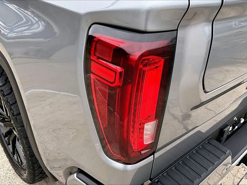 Used 2023 GMC Sierra 1500 Denali w/ Technology Package image 28
