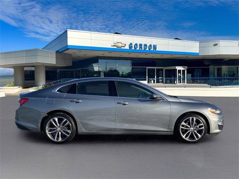 Used 2023 Chevrolet Malibu LT w/ Driver Confidence Package image 5