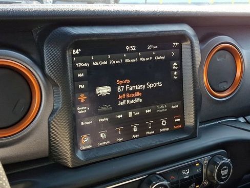 Used 2021 Jeep Gladiator Mojave image 18