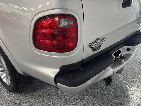 Used 2003 Ford F150 Harley-Davidson RWD image 48