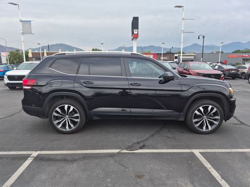 Used 2018 Volkswagen Atlas SE AWD/4WD image 2