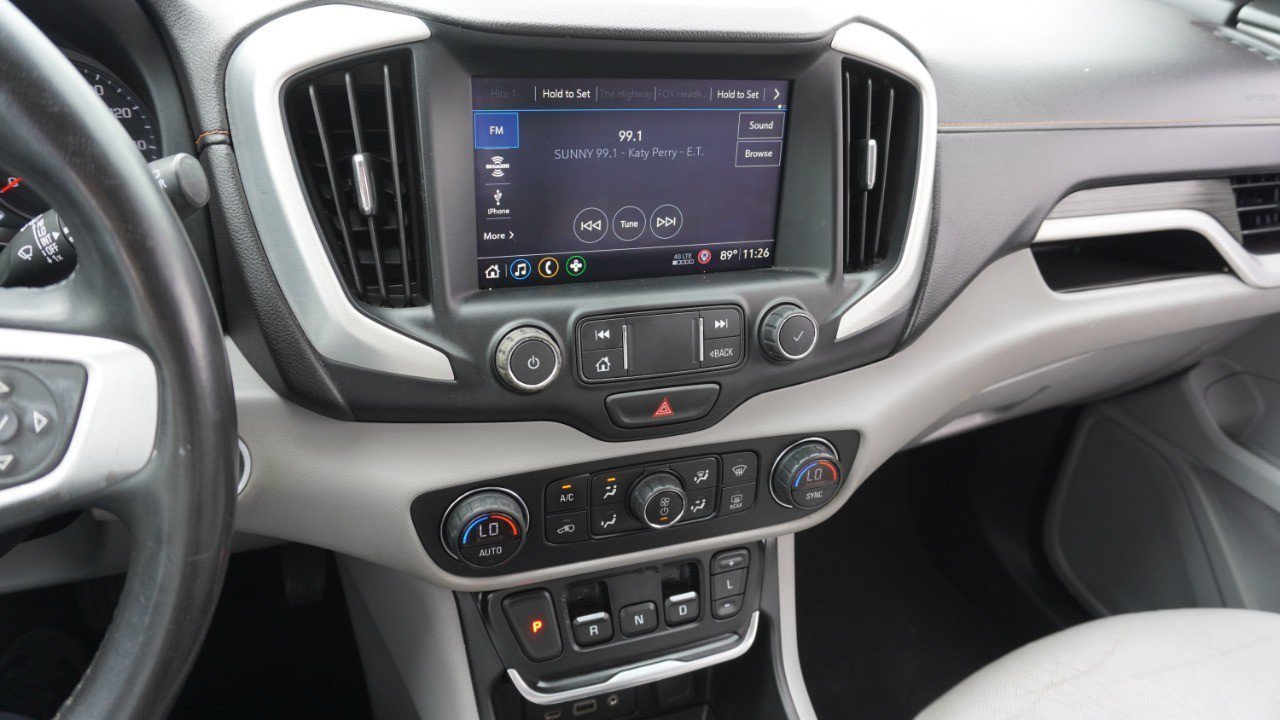 Used 2020 GMC Terrain SLT w/ Preferred Package FWD image 16