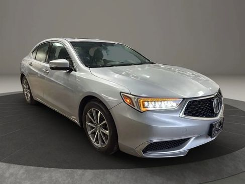 Used 2020 Acura TLX image 3