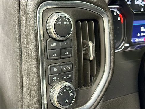 Used 2021 GMC Sierra 1500 Elevation image 12
