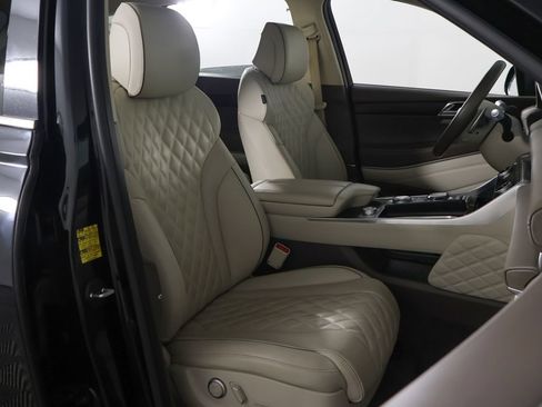 Used 2024 Genesis GV80 3.5T w/ Prestige Package AWD/4WD image 35
