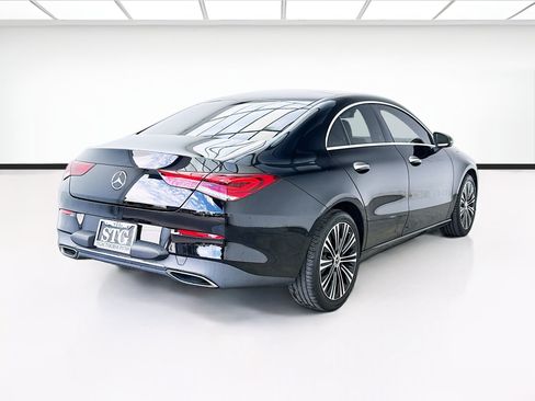 Used 2023 Mercedes-Benz CLA 250 image 4