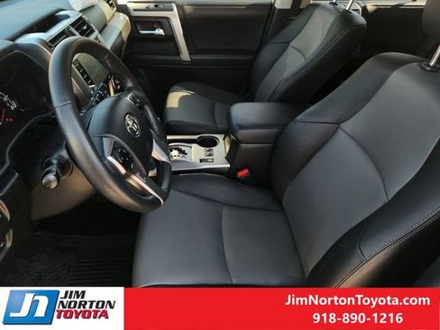 Used 2023 Toyota 4Runner SR5 Premium image 14